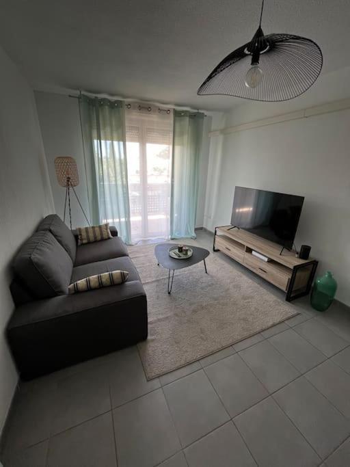 Ferienwohnung Joli Appt 45 M2 Avec Terrasse Lunel  Exterior foto